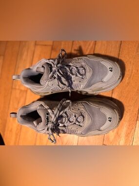 Balenciaga Triple S Sneaker